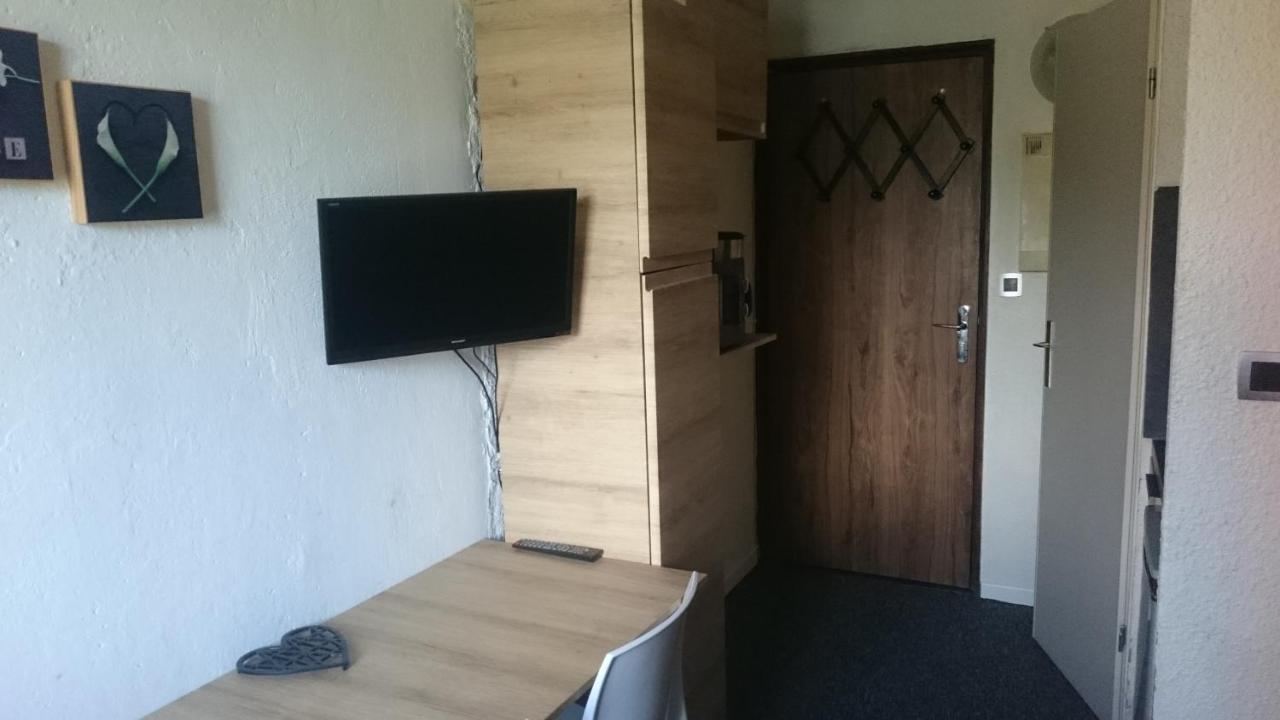Апартаменты Petit Studio Les 2 Alpes Ле дез Альп Экстерьер фото